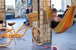 800px-Zonaspace-coworking-atmosphere